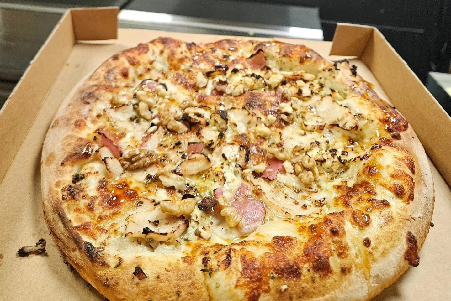 Pizza du Mois - La Boursinée